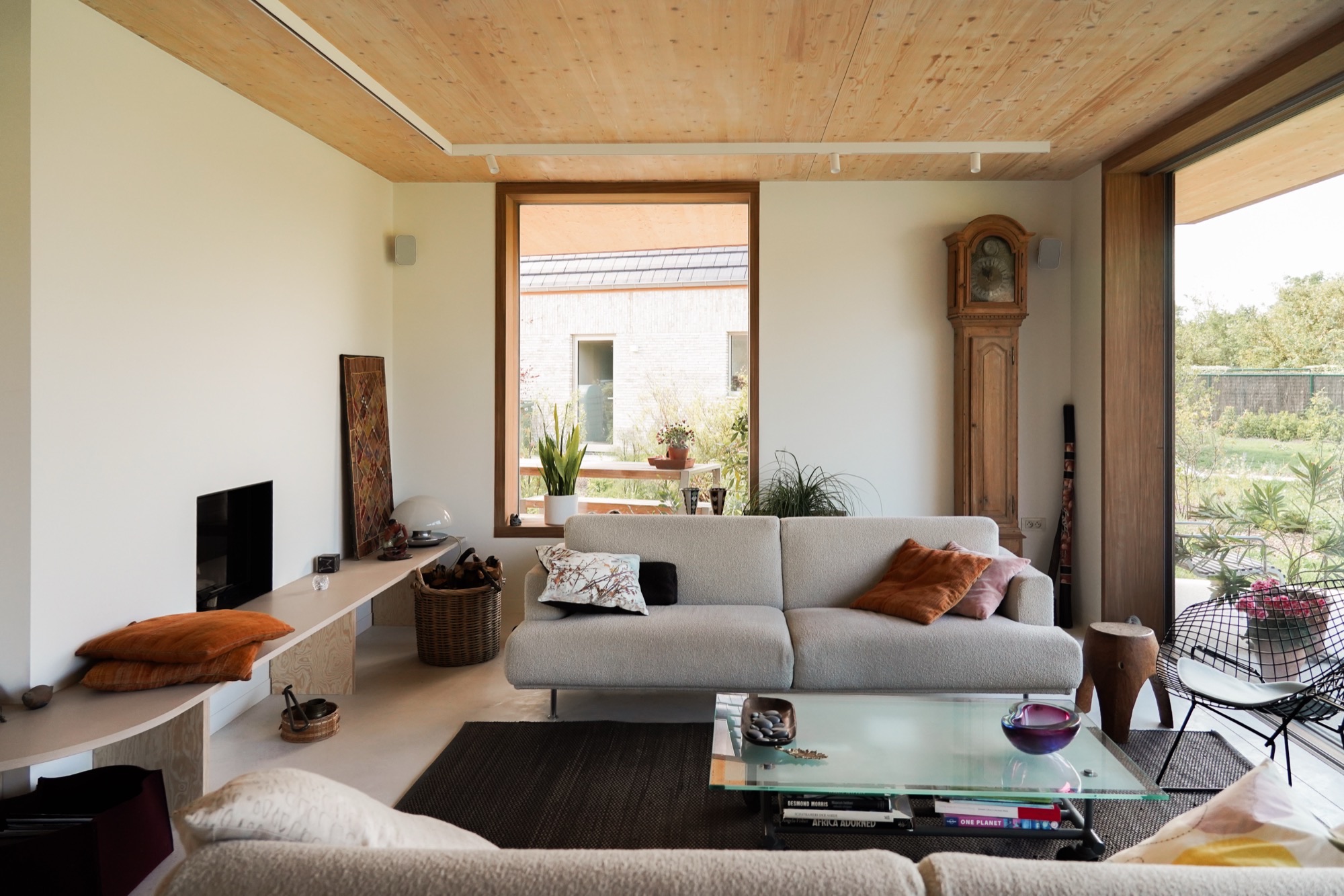 The Red Dune House · photography by Into the Wild Houses